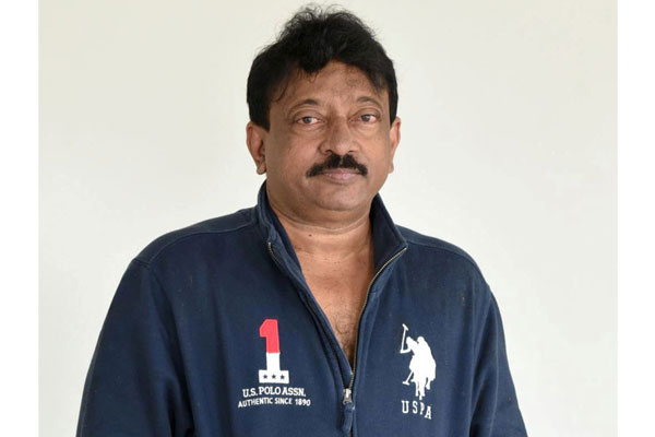 ఇంత మూర్ఖంగా మాట్లాడితే ఎలా…?!