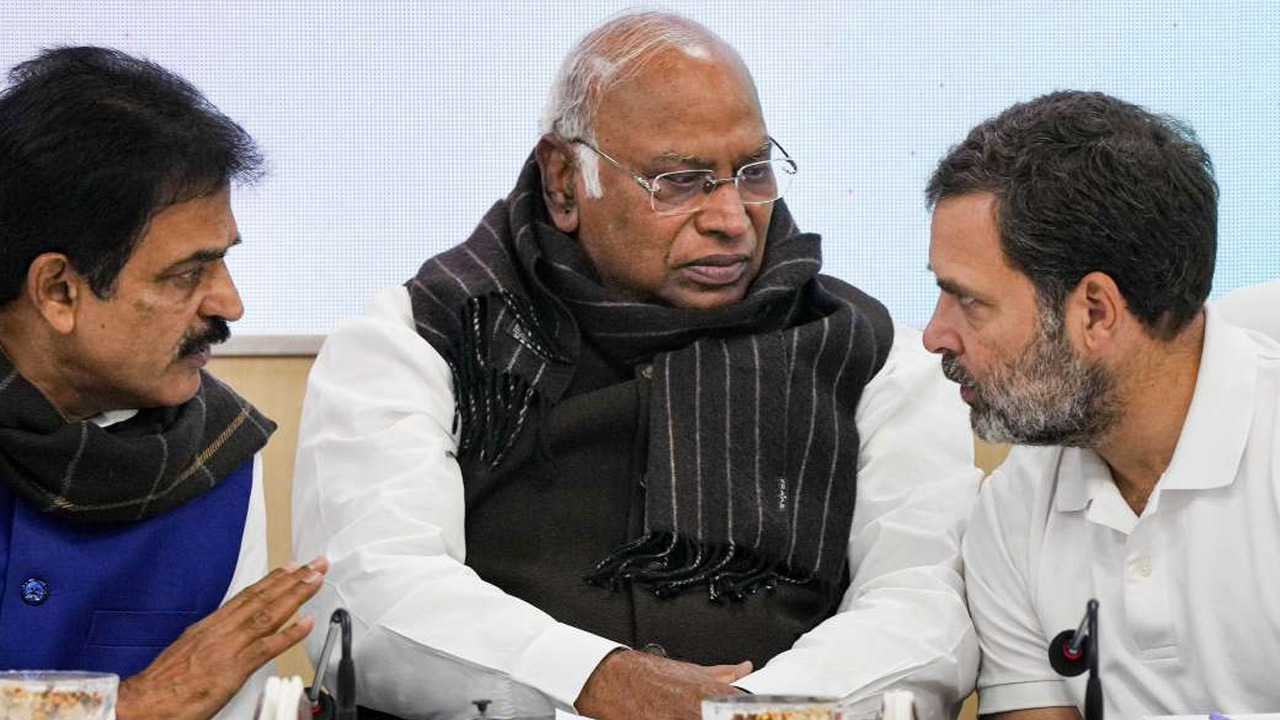 ఇండియా బ్లాక్: ఇండియా బ్లాక్ కన్వీనర్ ఎవరు అని ఖర్గే సంకోచం లేకుండా చెప్పారు