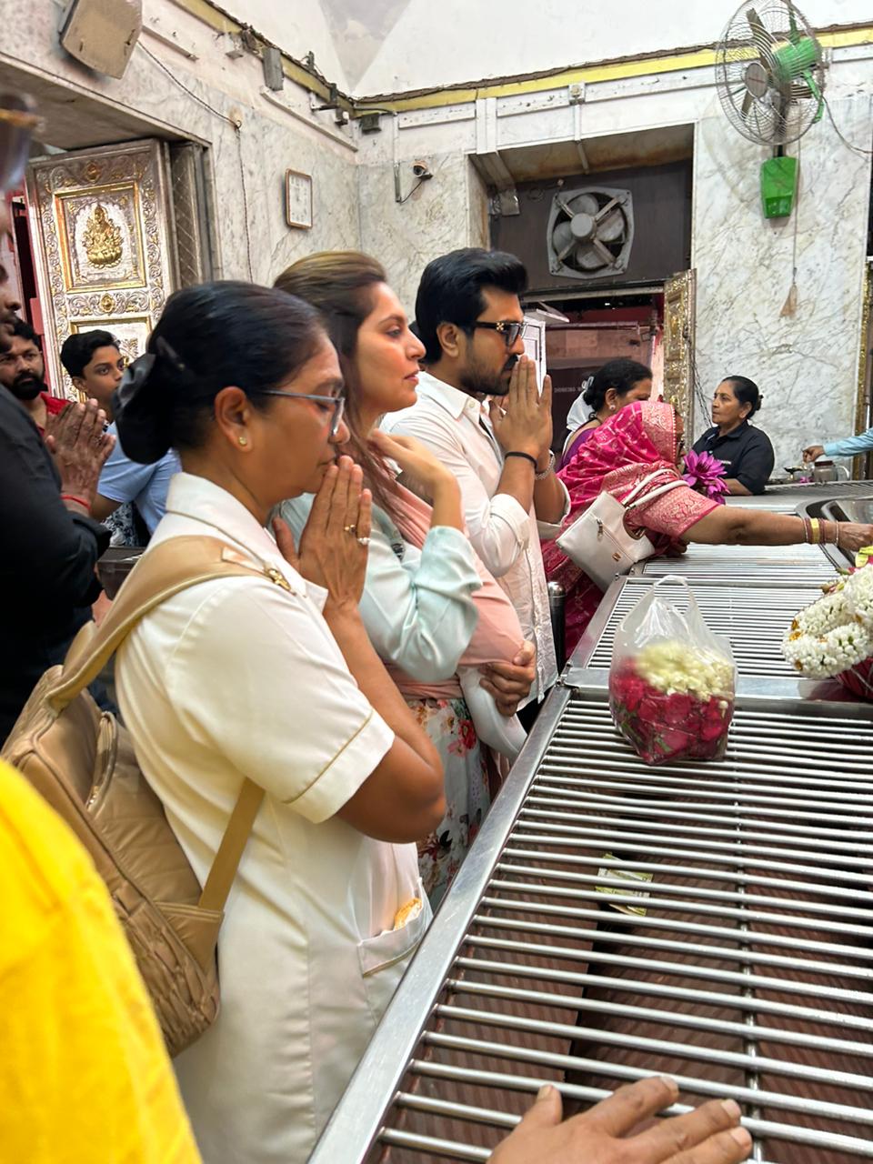 క్లిన్ కారా: క్లిన్ కారా కేర్ టేకర్ నెల జీతం ఎంతో తెలిస్తే షాక్ అవుతారు!